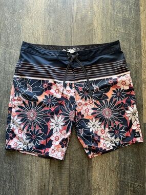 Rip Curl Mirage Boardshorts in Black and White